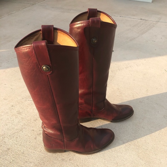 Frye-Melissa Button Pull On Boot, Bordeaux Color - Picture 4 of 7